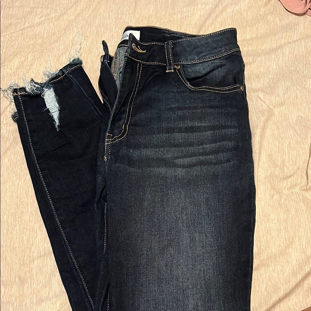 KanCan Blue Ankle Cropped Jeans with Stretch